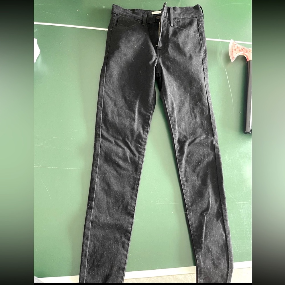 Black Levi’s jeans